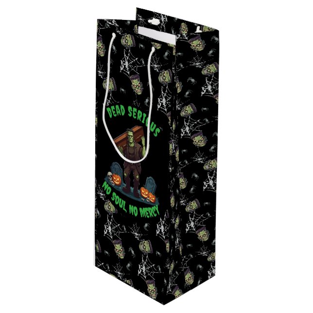 🖤 Black Frankenstein Halloween Gift Bag 💀 🎃 (Framsidan Vinklad)