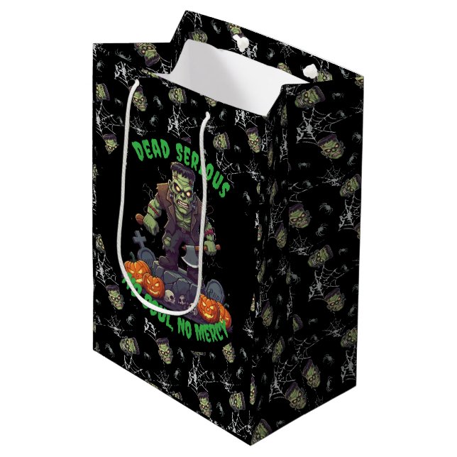 🖤 Black Frankenstein Halloween Gift Bag 💀 🎃 (Framsidan Vinklad)