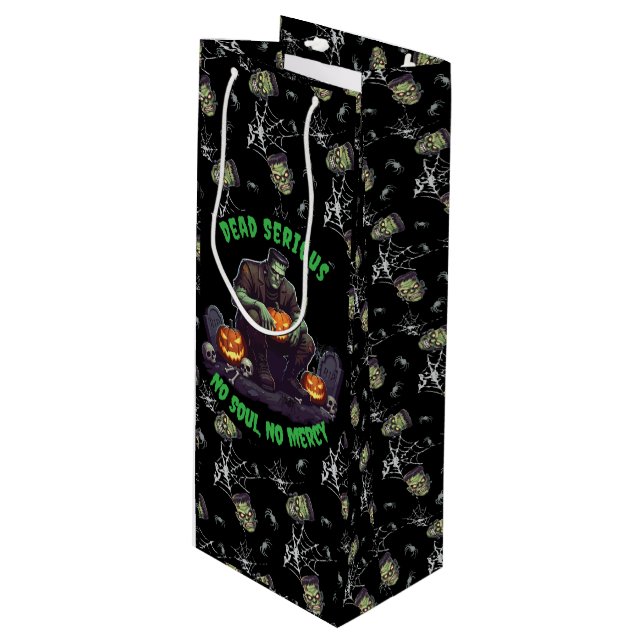 🖤 Black Frankenstein Halloween Gift Bag 💀 🎃 (Framsidan Vinklad)