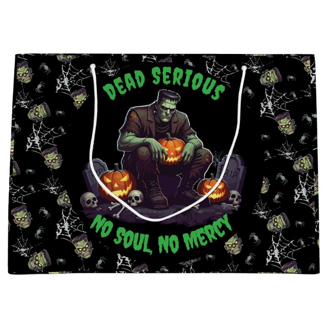 🖤 Black Frankenstein Halloween Gift Bag 💀 🎃 (Framsidan)