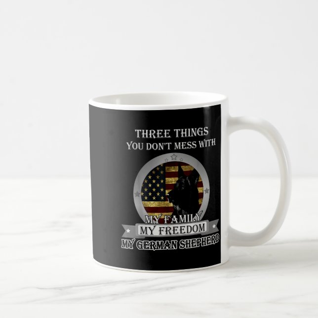 Black German Shepherd American Flag Three Things Y Kaffemugg (Höger)