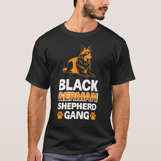 Black German Shepherd Gang 1 T Shirt (Framsida)