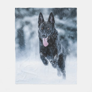 Black German Shepherd i snö Duvet Cover Fleecefilt
