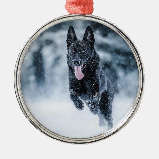 Black German Shepherd i snö Duvet Cover Julgransprydnad Metall (Framsidan)