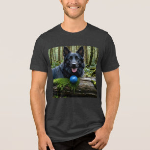 Black German Shepherd med Boll T Shirt