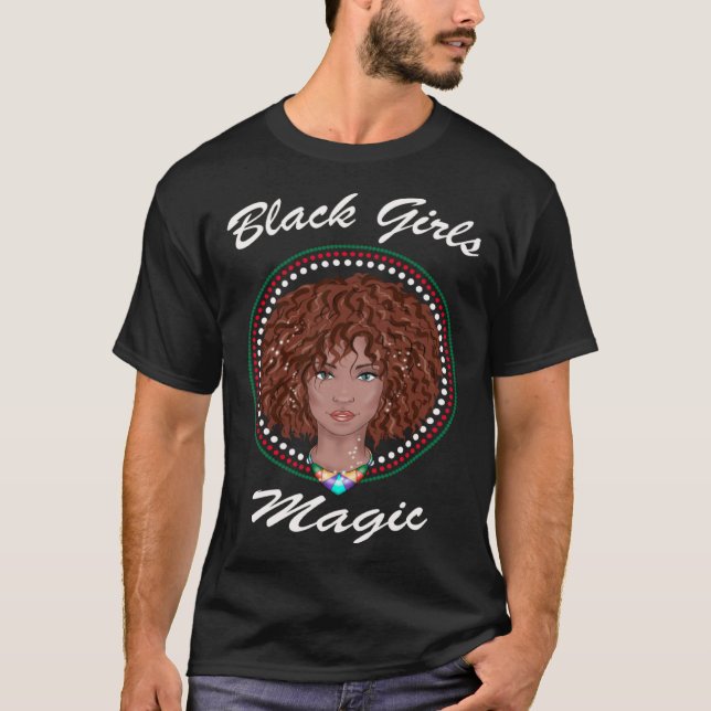 Black Girl Magic Black History Month African Ameri T Shirt (Framsida)