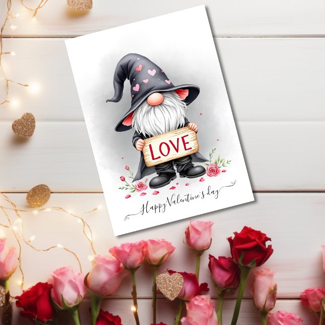 Black Gnome med Kärlek-Valentineser Julkort (Black Gnome With Love Sign Valentines Holiday Card)