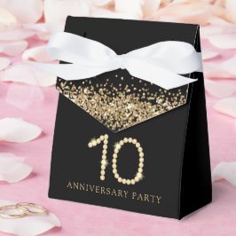 Black & Gold Diamond 10th Anniversary gift Presentaskar