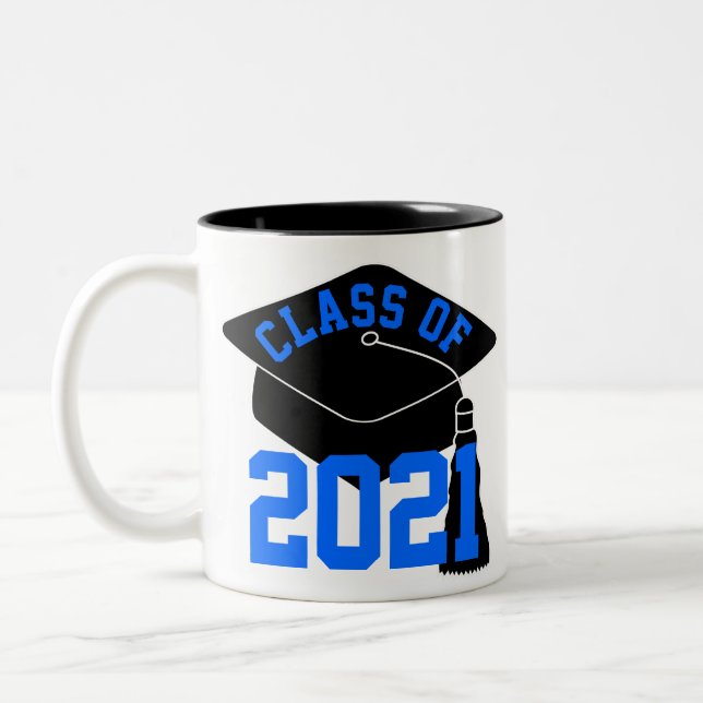 Black Grad Cap Blue Class of 2024 Två-Tonad Mugg (Vänster)