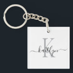 Black Grått Namn Initial Monogram<br><div class="desc">Den här moderna nyckelkedjan med det första namn i ett trendig-skript i svart och det första i ett modernt teckensnitt i grått är perfekt för nycklar.</div>