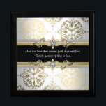 Black Guld Damask Bible Verse Smyckeskrin<br><div class="desc">Svart dammkorv, keepsaklåda. Svarta guld håller i presentlådorna. Elegant svarta presentlådor. Svarta guld-presentboxar. Smyckeskrinen Black guld. Bibelversa gåvor. Religiösor. Vackert svart och guld-damm med anpassadets bibelversa på framsidan. Vackert som det är, eller så kan du lägga till dina detaljer på framsidan genom att helt enkelt välja orangen "Anpassa den!" för...</div>
