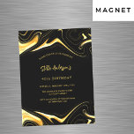 Black guld, modern lyxfödelsedag magnetisk inbjudningskort<br><div class="desc">En svart bakgrund. Dekorerad med faux guld-snurrar. Anpassa och lägg till ditt namn och information om party.</div>