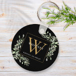 Black Guld Monogram Elegant Greenery Nyckelring<br><div class="desc">Elegant vattenfärgsgreenery löv namn-nyckelkedja i monogram med en guld-monogram initialt på chicens svarta bakgrund. Designad av Thisisnotme©</div>