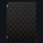 Black guld monogram initialer modern minimalist iPad pro skydd<br><div class="desc">Anpassa och lägg till ditt monogram brev,  initialer,  Monogram initialer som mönster i bakgrunden. En svart bakgrund i klassisk chic färg. Golden färgad brev. För både honom och henne.</div>