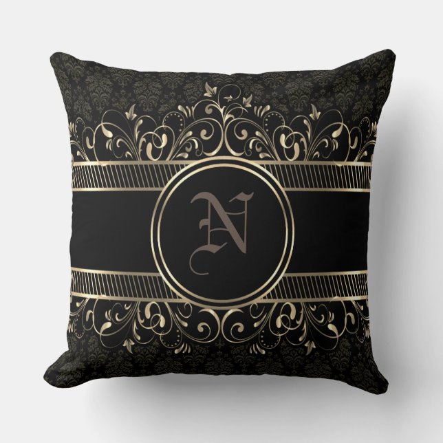 Black & Guld Ornate Gothic Monogrammed Kudde (Framsida)