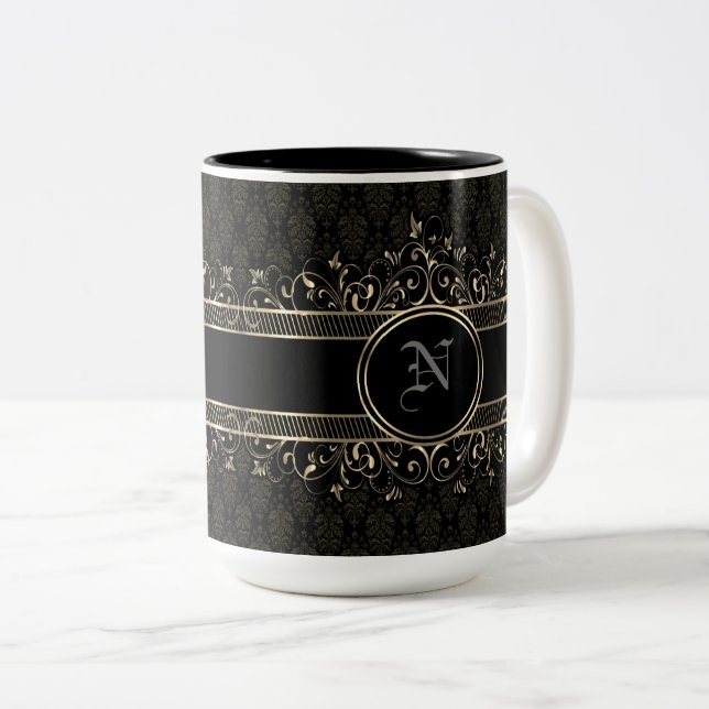 Black & Guld Ornate Gothic Monogrammed Två-Tonad Mugg (Framsida höger)