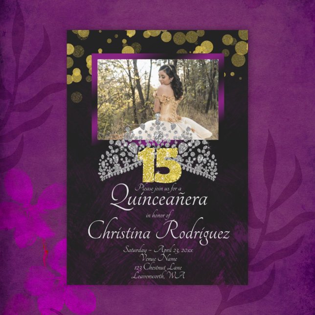 Black, Guld, Violet Quinceanera Tiara-inbjudan Inbjudningar (violet black and gold quinceanera invitation with photo and diamond tiara)
