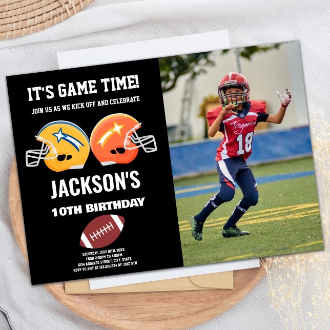 Black Gult Orange Photo Football Birthday Inbjudningar (Black Yellow Orange Photo Football Birthday Invitation)