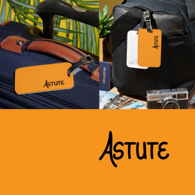 Black Hand lettered complimentary word Astute Bagagebricka (Skapare uppladdad)