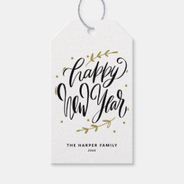 Black Happy New Year Modern Calligraphy Wreath Presentetikett