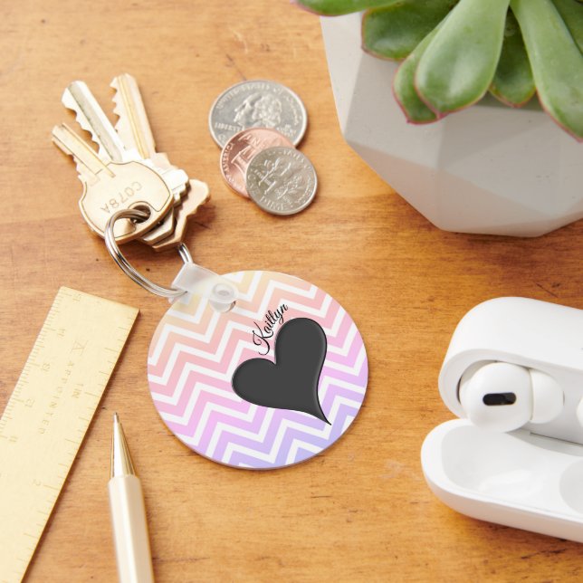 Black Heart på Ombre Chevron Rand med Namn Nyckelring (Skrivbord)
