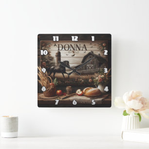 Black Horse Near Farmhouse och Rustic Decor Fyrkantig Klocka