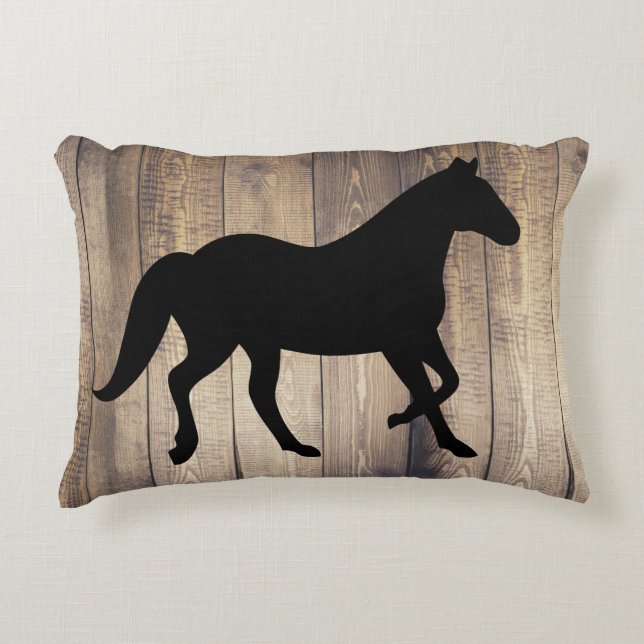Black Horse Silhouette och Rustic Wood Planks Prydnadskudde (Framsidan)