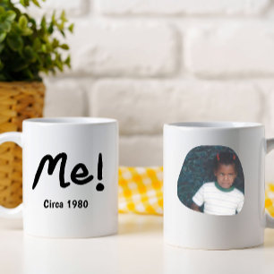 Black Ink firar "Mig" med 80-talsfoto Kaffemugg