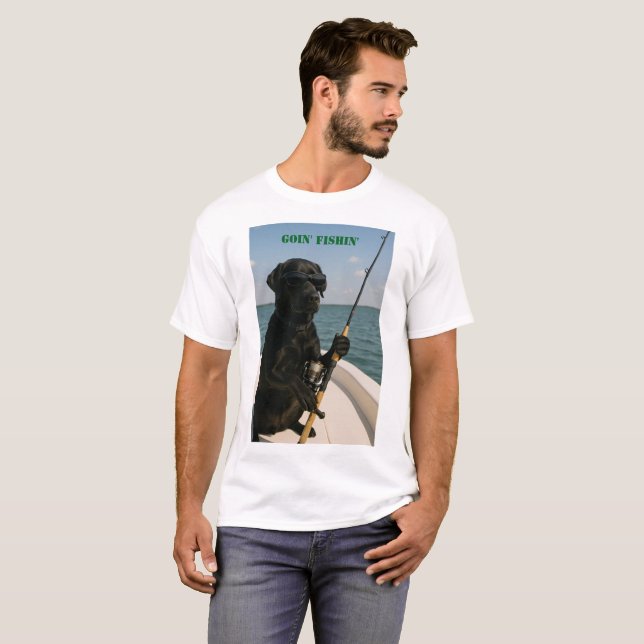 Black Labrador "Goin' Fishin' " fun  T Shirt (Hel framsida)