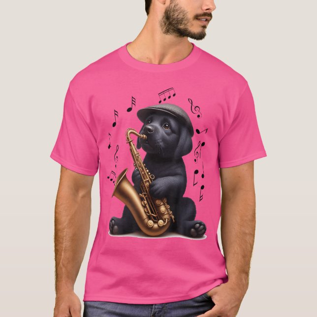 Black Labrador Retriever som spelar saxofone Jazz  T Shirt (Framsida)