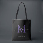 Black Lila Violet Monogram Script Namn Initial Tygkasse<br><div class="desc">Modern Black Lila Violet Monogram Elegant  Skript Namn Initial Tote Bag</div>
