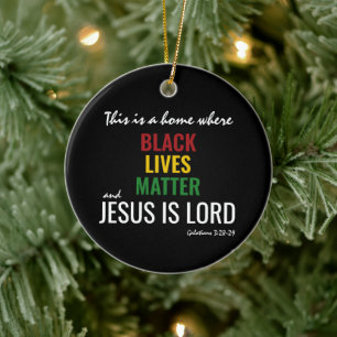 BLACK LIVES ÄRENDE JESUS ÄR LORD JULGRANSPRYDNAD KERAMIK