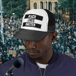 Black Lives Matter Hat Keps<br><div class="desc">Visa ert stöd för rörelsen "Black Lives Matter" som ägnar sig åt icke-våldsamma protester och rasrättvisa.</div>