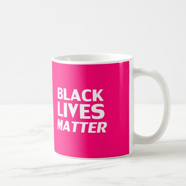 Black Lives Matter shock rosa modern typografi Kaffemugg (Höger)