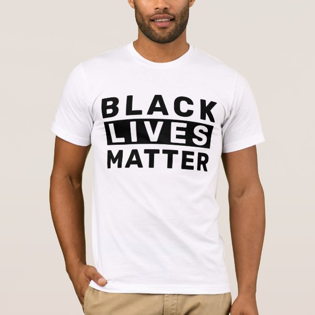 Black Lives Matter T-Shirt (Framsida)