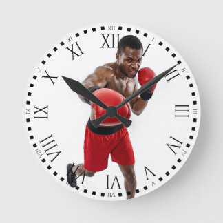 Black Male Boxer Punching Gym Decor Rund Klocka