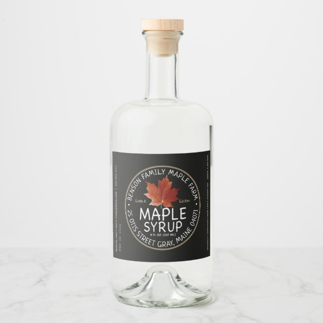 Black Maple Syrup-etikett med Red Sugar Maple Löv Spritflaskor Etikett (Framsida)