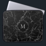 Black Marble Stone MS001 Laptop Fodral<br><div class="desc">Bild av svart marmor med grått-abstrakt mönster. Vintage svart ram för anpassade monogram.</div>
