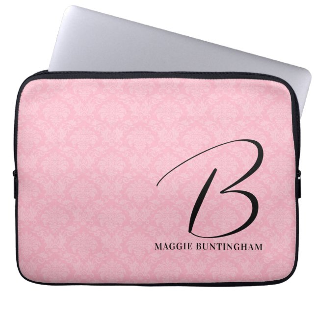 Black Monogram på Rosa Damask Laptop Sleeve (Framsidan)
