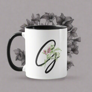 Black Monogram Typography ’G’ Elegant Flowers Mugg