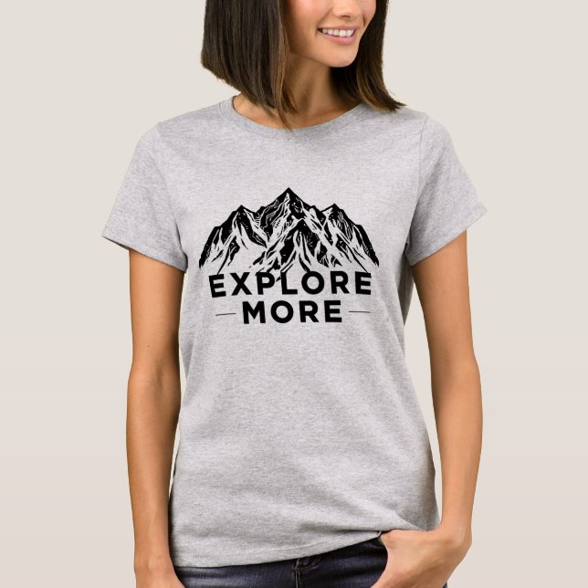 Black Mountain Peak Explore More Minimalist Hiking T Shirt (Framsida)