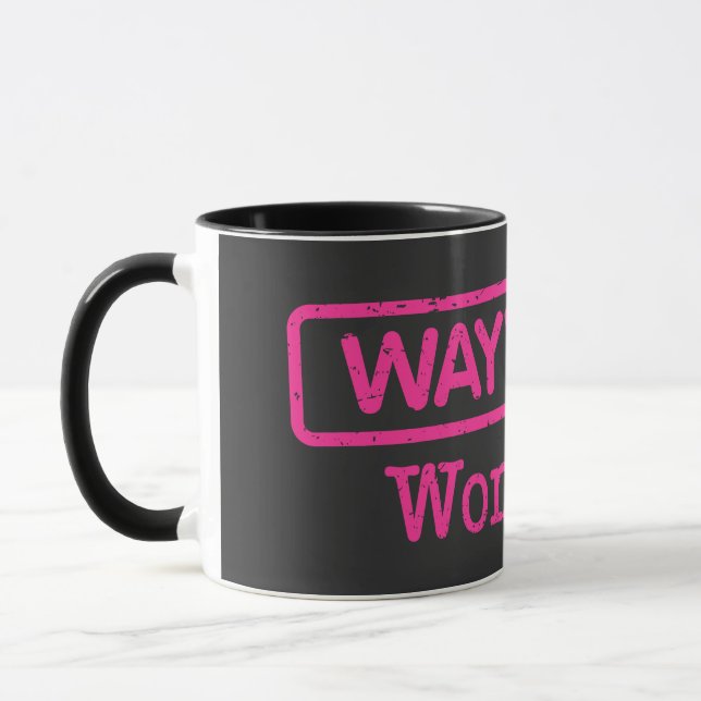 Black Mugg med Rosa Wayward Woman Logotyp (Vänster)