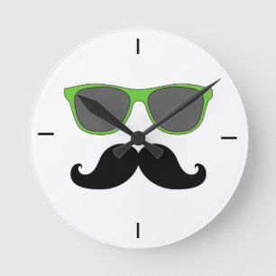 Black Mustache Grönt Sunglasses Wall Clock Rund Klocka