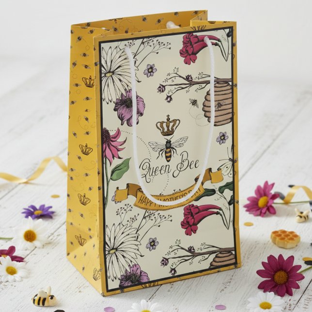 Black och Guld Queen Bee Mors dag Photo (Vintage Queen Bee Gift Bags. Floral Honeybee, Beehive & Flowers Pattern in Black & Yellow for Her)
