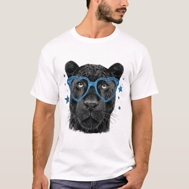 Black Panther - Fierce and Regal Warrior Design T Shirt (Framsida)