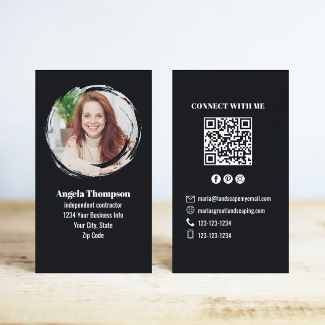 Black Photo QR Code Connect with Me Business Visitkort (Black photo QR code business cards. )