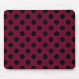 Black polka dots på burgundy musmatta