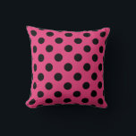 Black polka dots på fuchsia kudde<br><div class="desc">Black polka dots på fuchsia</div>