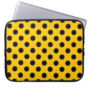 Black polka dots på gult laptop sleeve