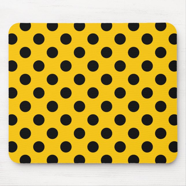 Black polka dots på gult musmatta (Framsidan)